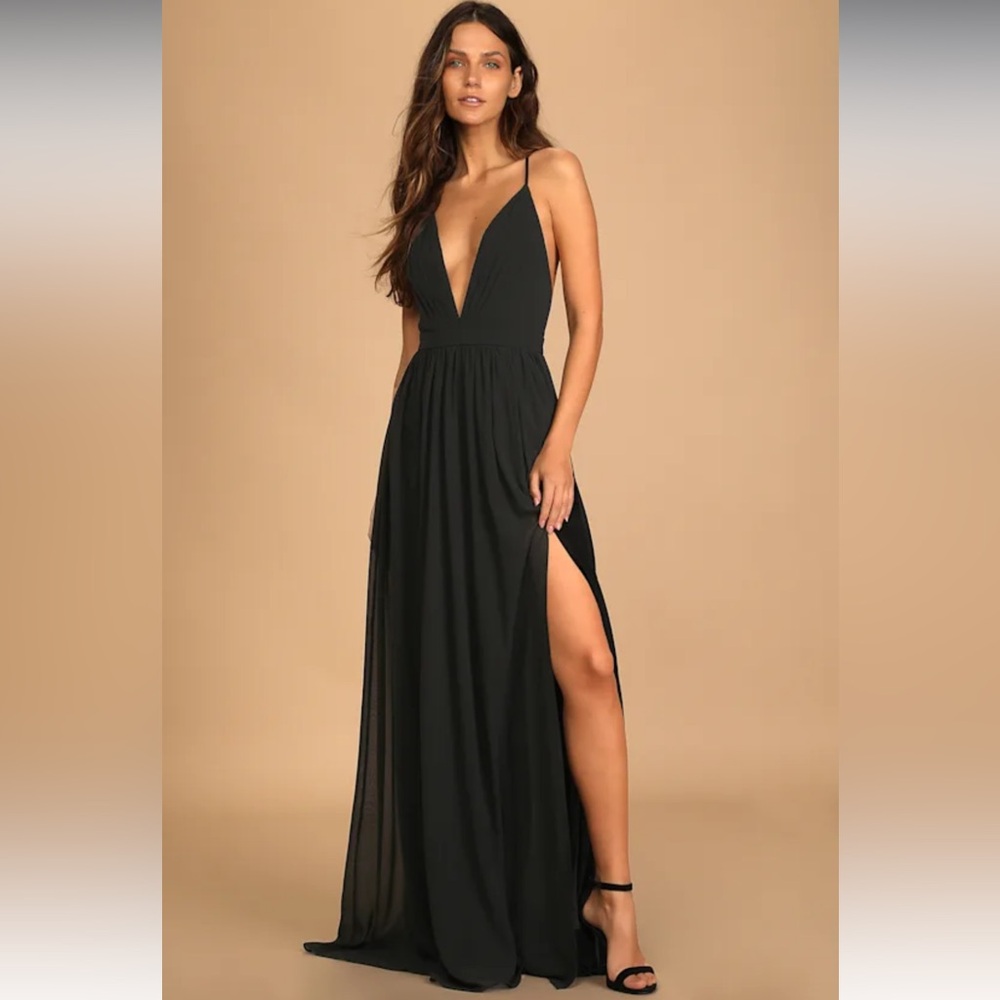 Lulu's Black Deep V-Neck Maxi Dress